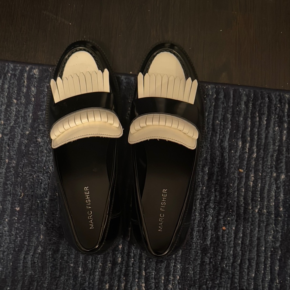 Marc Fisher Black and White Loafers never worn